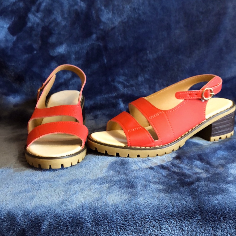Salmon Sandals, EU 36, Brand unknown